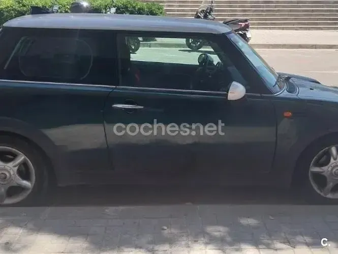 Usado Mini Cooper 115 CV (84 kW) 2004 Verde Utilitario