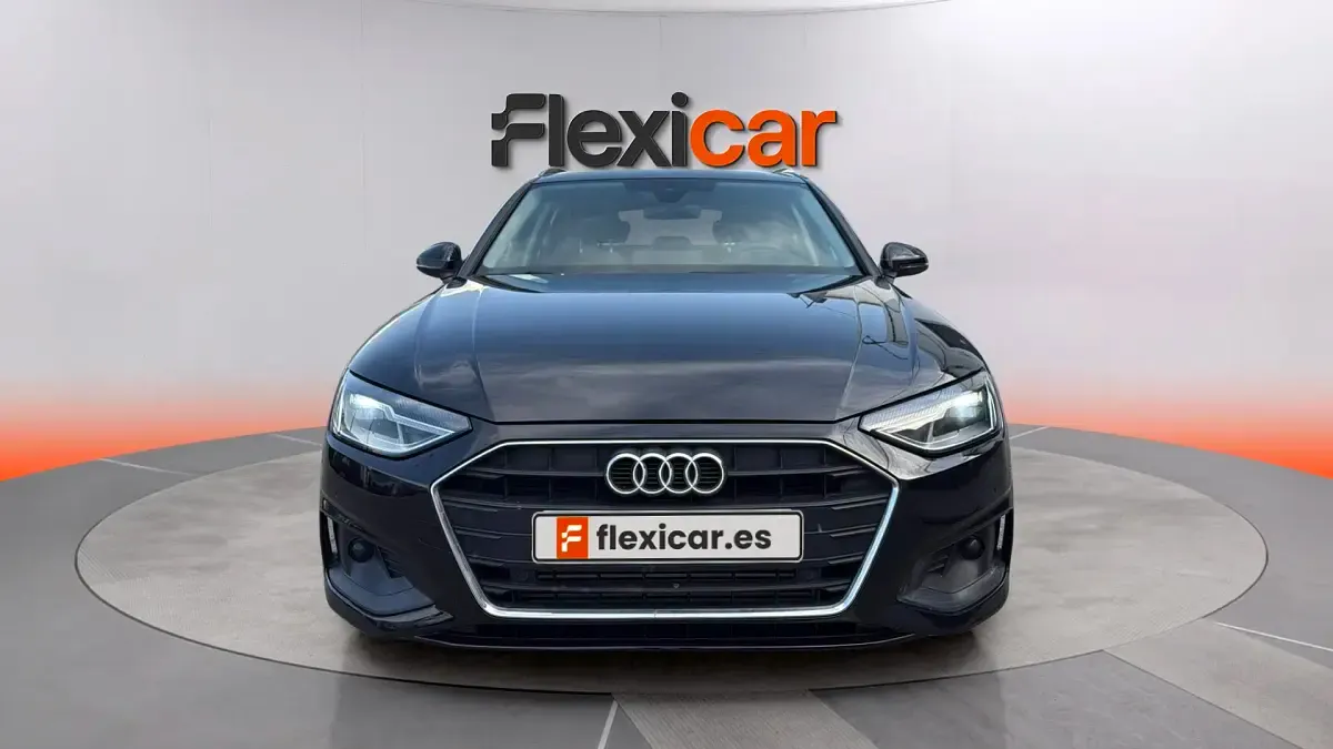 Usado Audi A4 Advanced Plus 150 CV (110 kW) 2023 Negro Familiar