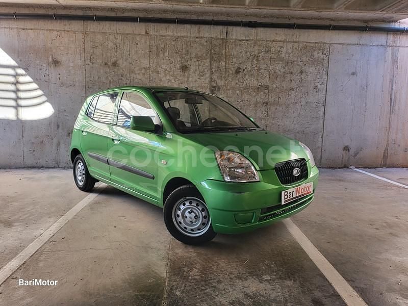 Verde Usado 2004 Kia Picanto LX Utilitario | 2980 € (Precio justo) - Imagen 1/4
