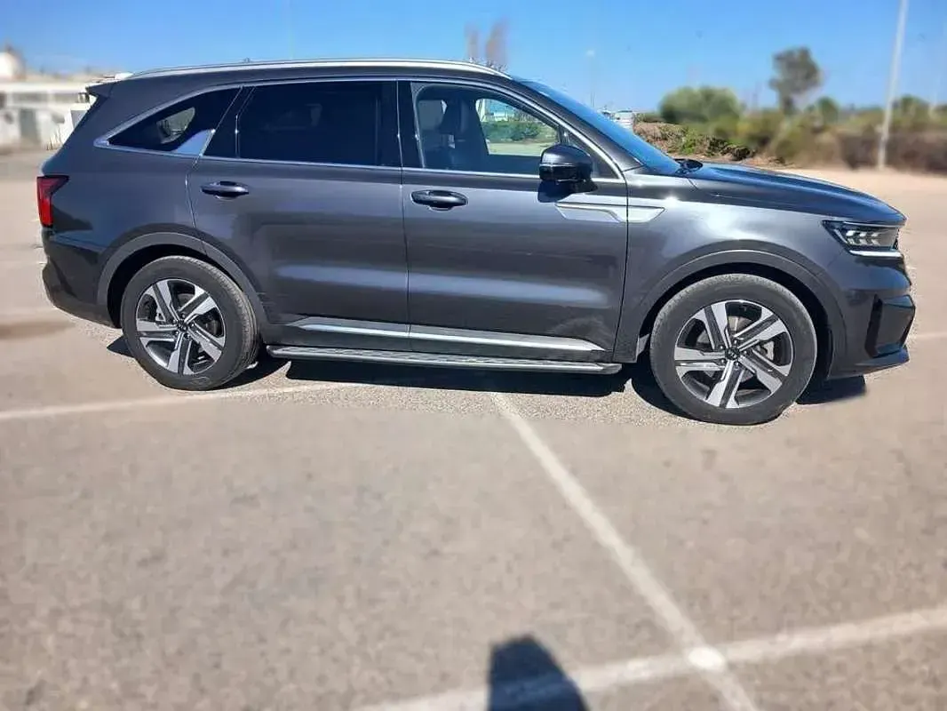 Usado Kia Sorento 230 CV (169 kW) 2020 Gris SUV