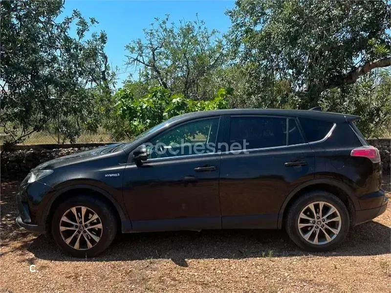 Usado Toyota RAV4 Hybrid 197 CV (144 kW) 2016 Negro SUV