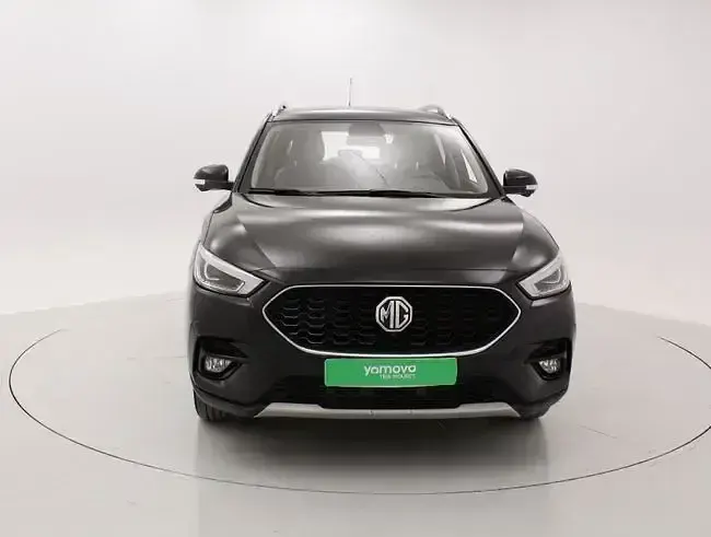 Usado MG ZS Luxury 111 CV (81 kW) 2023 Negro SUV