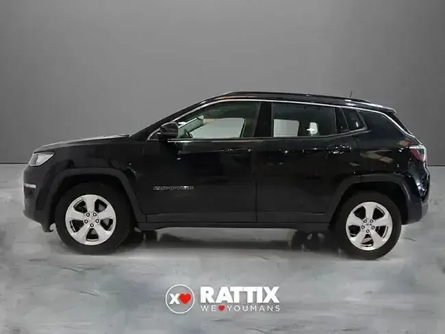 Begagnad Jeep Compass Longitude 120 HK (88 kW) 2018 Svart SUV