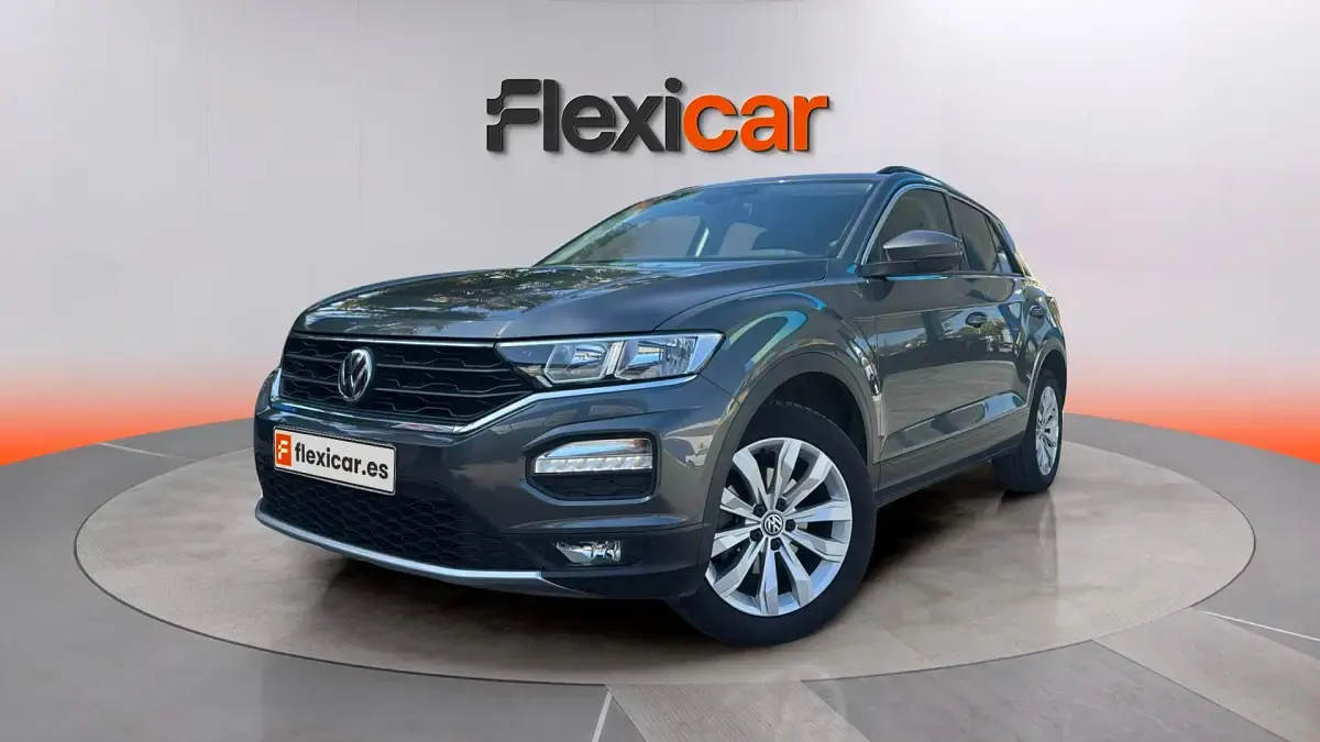 Usado VW T-Roc Advance 116 CV (85 kW) 2019 Gris SUV
