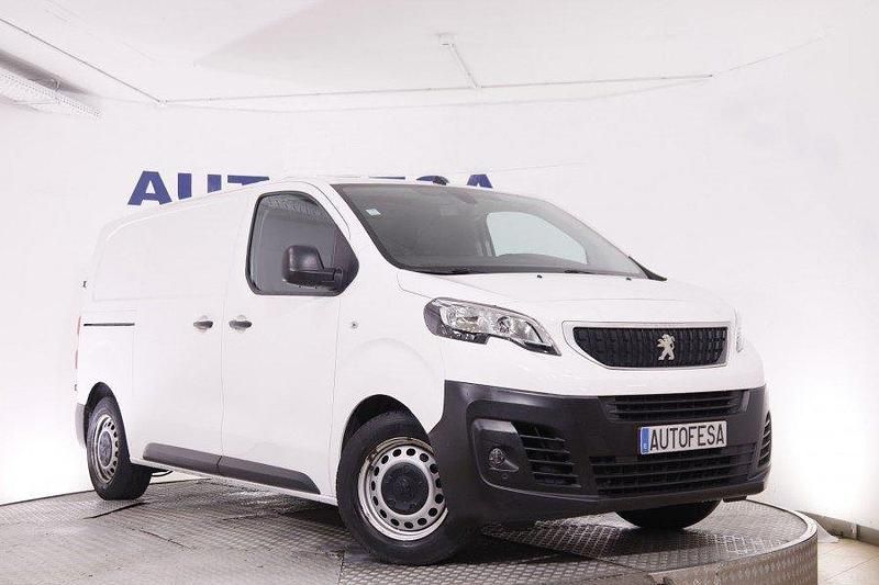 Usado Peugeot Expert Premium 120 CV (88 kW) 2021 Blanco Van