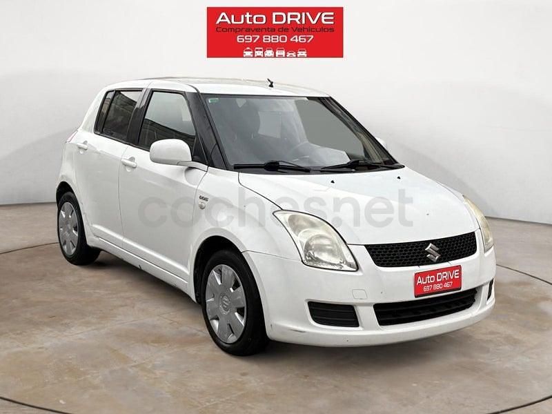 Usado Suzuki Swift GL 75 CV (55 kW) 2010 Blanco Utilitario