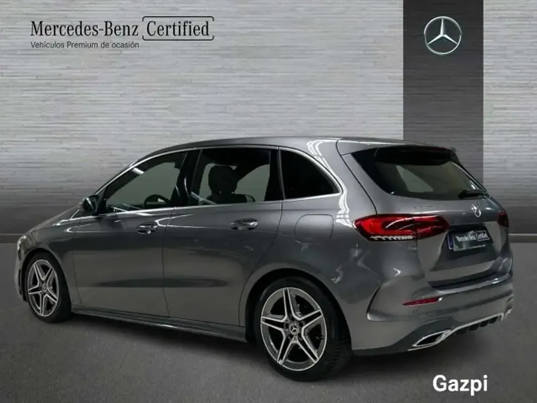 Usado Mercedes B200 AMG line 150 CV (110 kW) 2022 Utilitario