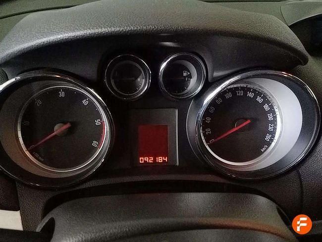 Usado Opel Mokka Selective 130 CV (95 kW) 2013 Blanco SUV