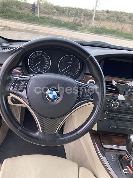 Usado BMW 330 Cabriolet 231 CV (169 kW) 2007 Negro Descapotable