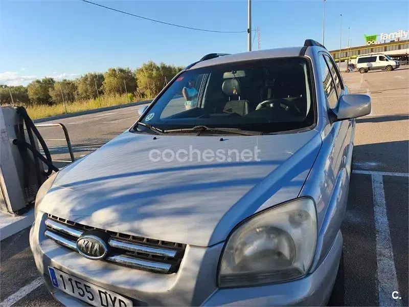 Usado Kia Sportage LX 112 CV (82 kW) 2006 Blanco SUV