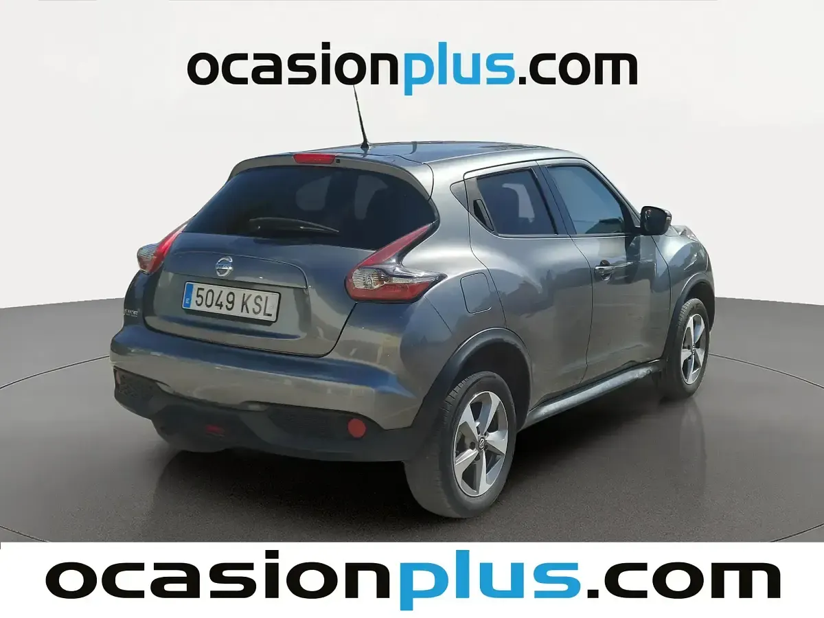 Usado Nissan Juke Acenta 112 CV (82 kW) 2018 Gris SUV