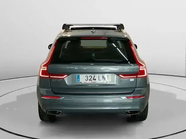 Usado Volvo XC60 Inscription 340 CV (250 kW) 2021 Gris SUV