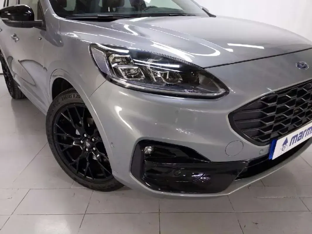 Usado Ford Kuga ST-Line X 226 CV (166 kW) 2024 SUV