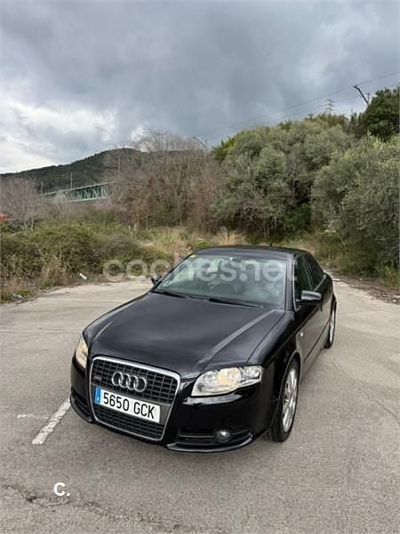 Usado Audi A4 S-Line 140 HP (102 kW) 2008 Preto Sedan