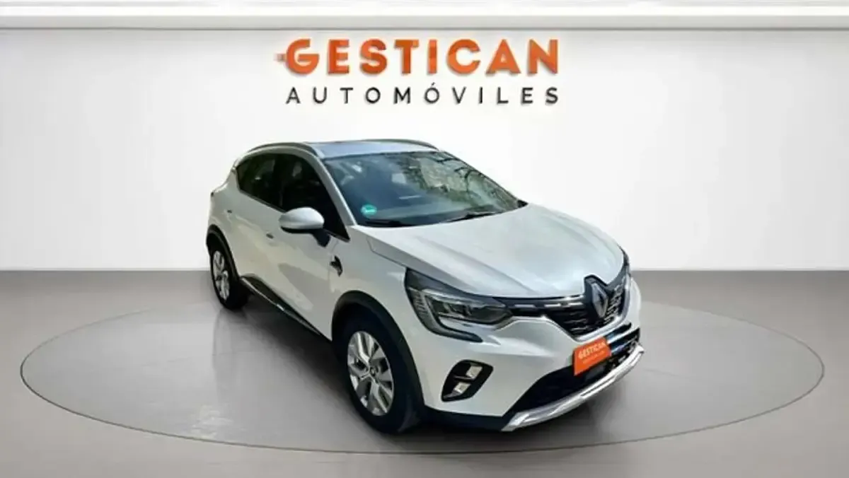 Usado Renault Captur Zen 159 CV (116 kW) 2021 Blanco SUV