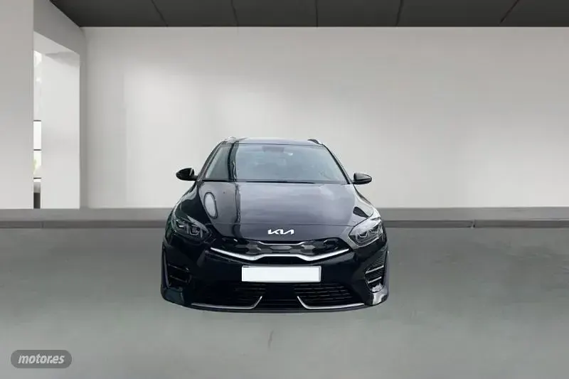 Usado Kia Ceed Sportswagon 141 CV (103 kW) 2024 Negro Familiar