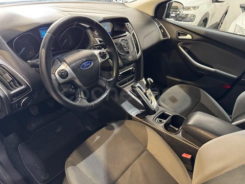 Usado Ford Focus Trend 115 CV (84 kW) 2013 Negro Berlina