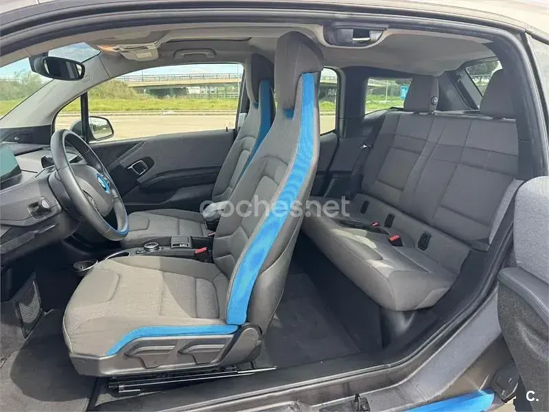 Usado BMW i3 Comfort Edition 170 CV (125 kW) 2014 Gris / plata Utilitario