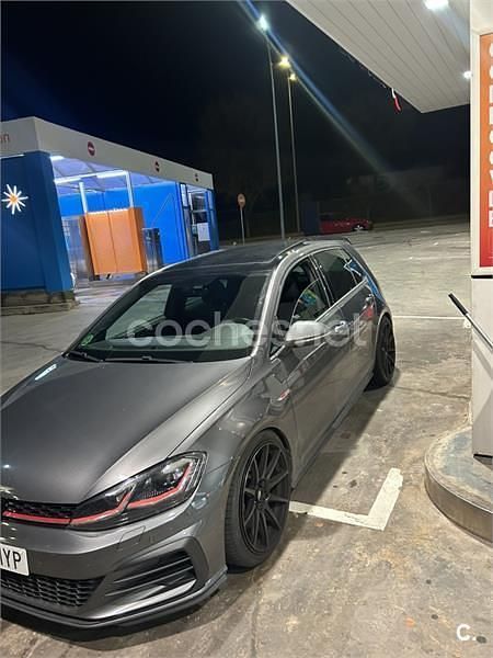 Usado VW Golf VII GTI 245 CV (180 kW) 2019 Gris / plata Berlina