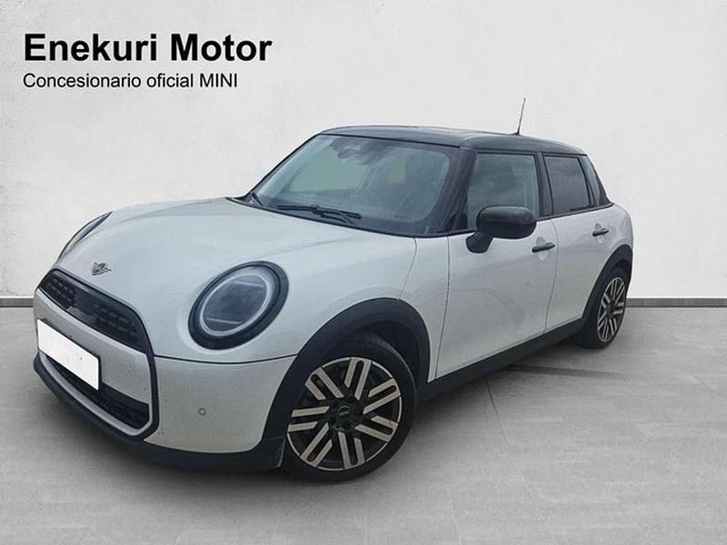 Usado Mini Cooper Essential 114 kW (156 CV) 2025 Blanco Utilitario