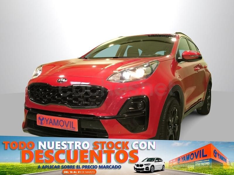 Usado Kia Sportage 136 CV (100 kW) 2021 Rojo SUV