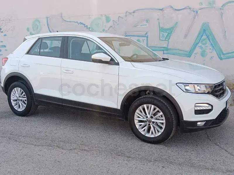 Usado VW T-Roc Edition 115 CV (84 kW) 2021 Blanco SUV