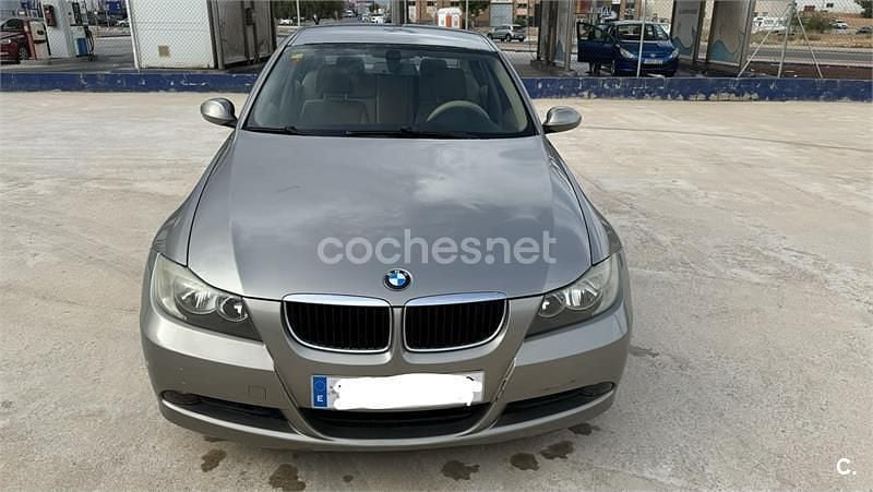 Beige Usado 2007 BMW 318 Berlina | 3500 € (Super precio) - Imagen 1/4