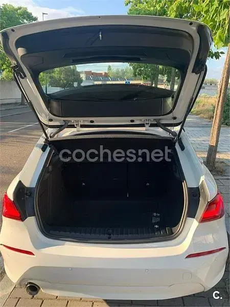 Usado BMW 118 136 CV (100 kW) 2020 Blanco Utilitario