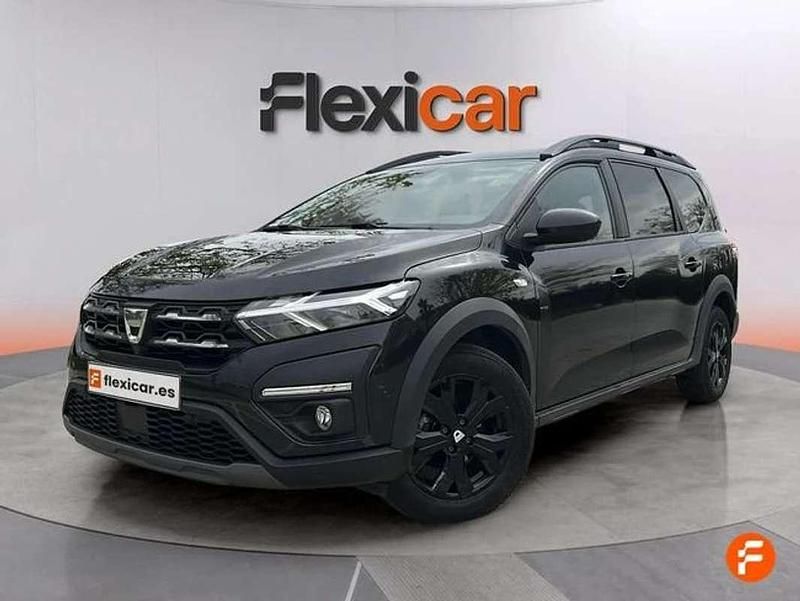Usado Dacia Jogger Comfort 101 CV (74 kW) 2022 Negro Monovolumen