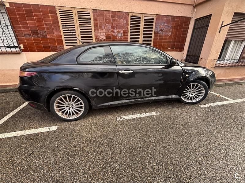 Usado Alfa Romeo GT Distinctive 150 CV (110 kW) 2005 Negro Coupe
