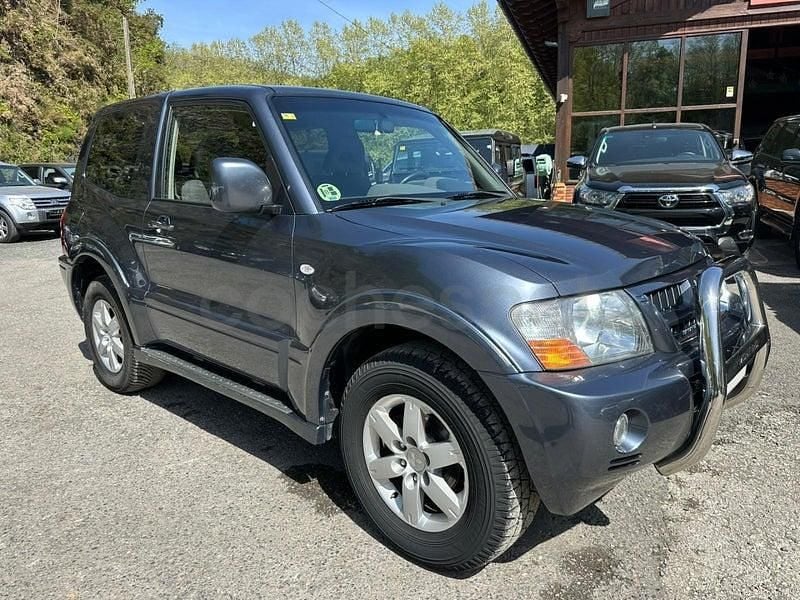 Usado Mitsubishi Montero Intense 160 CV (117 kW) 2006 Gris / plata SUV