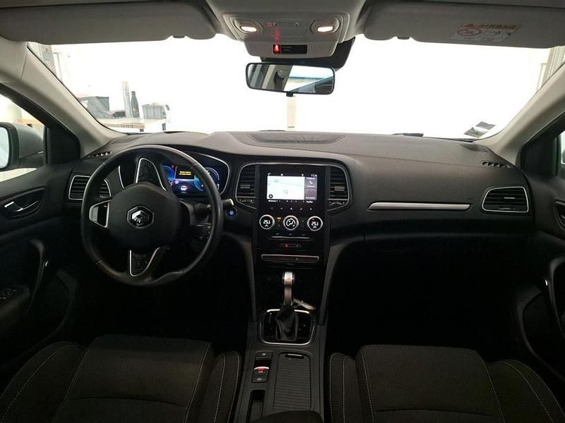 Usado Renault Mégane IV Business 162 CV (119 kW) 2022 Gris Familiar