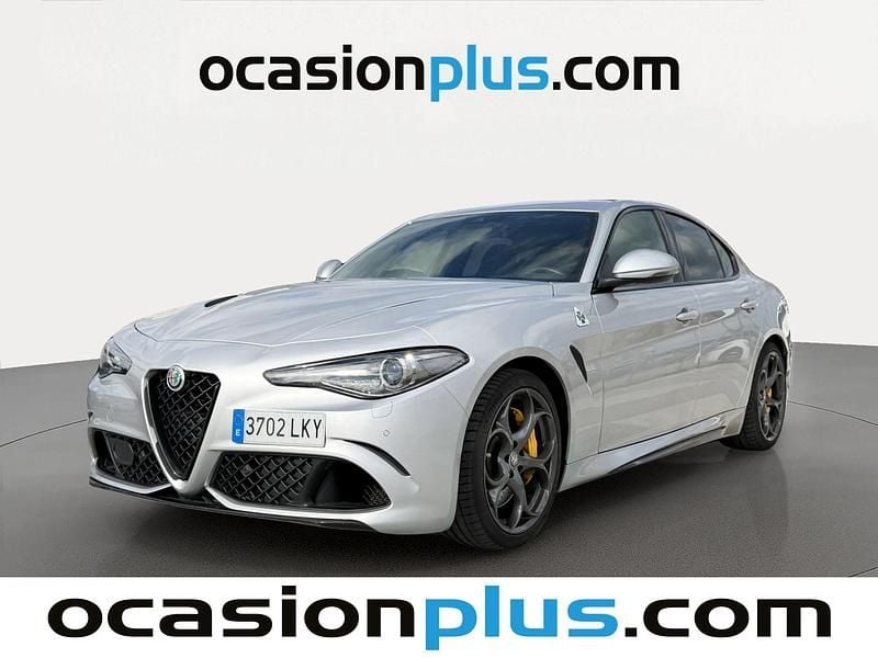 Usado Alfa Romeo Giulia Quadrifoglio 510 CV (375 kW) 2020 Gris plata Berlina