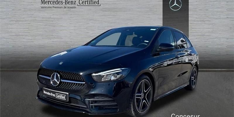 Usado Mercedes B200 150 CV (110 kW) 2022 Negro Monovolumen