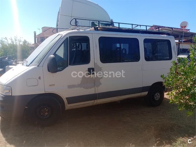 Usado Peugeot Boxer 86 HP (63 kW) 2002 Branco Van