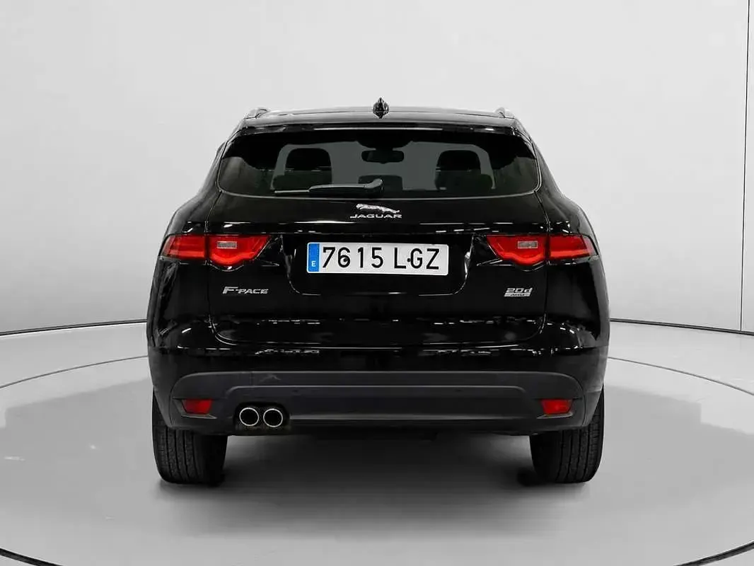 Usado Jaguar F-Pace Prestige 179 CV (131 kW) 2020 Negro SUV