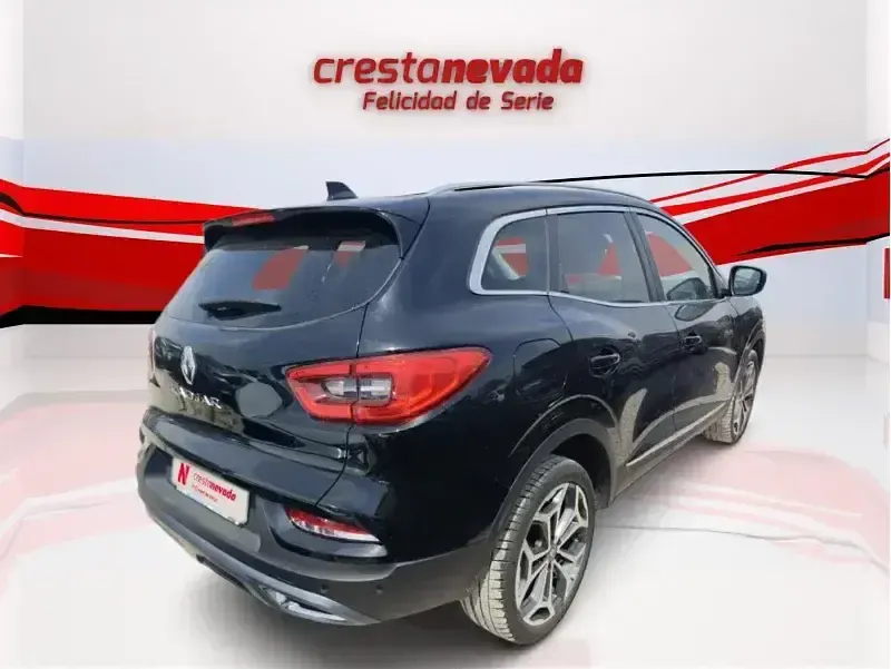 Usado Renault Kadjar Zen 140 CV (102 kW) 2022 Negro SUV