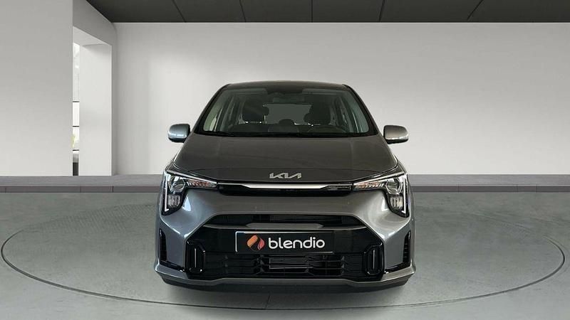 Usado Kia Picanto 63 CV (46 kW) 2025 Gris Utilitario