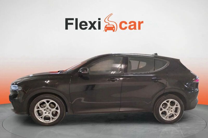 Usado Alfa Romeo Tonale Super 131 CV (96 kW) 2023 Negro SUV