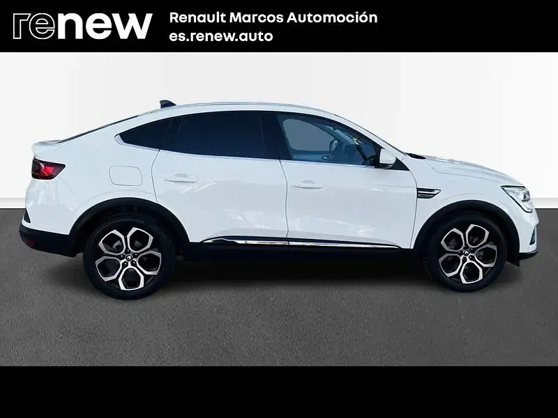 Usado Renault Arkana Zen 145 CV (106 kW) 2022 Blanco SUV