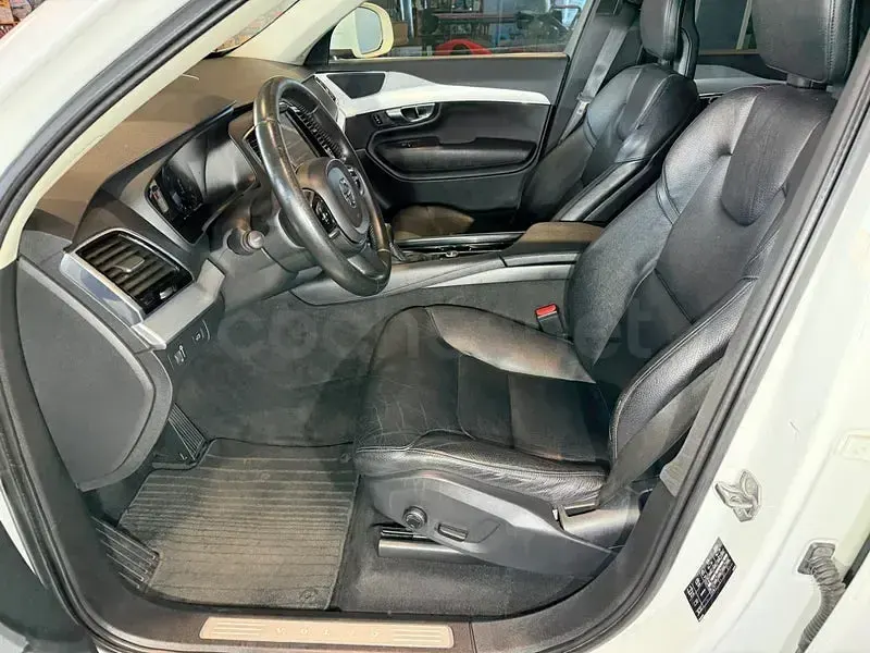 Usado Volvo XC90 Momentum 235 CV (172 kW) 2016 Blanco SUV