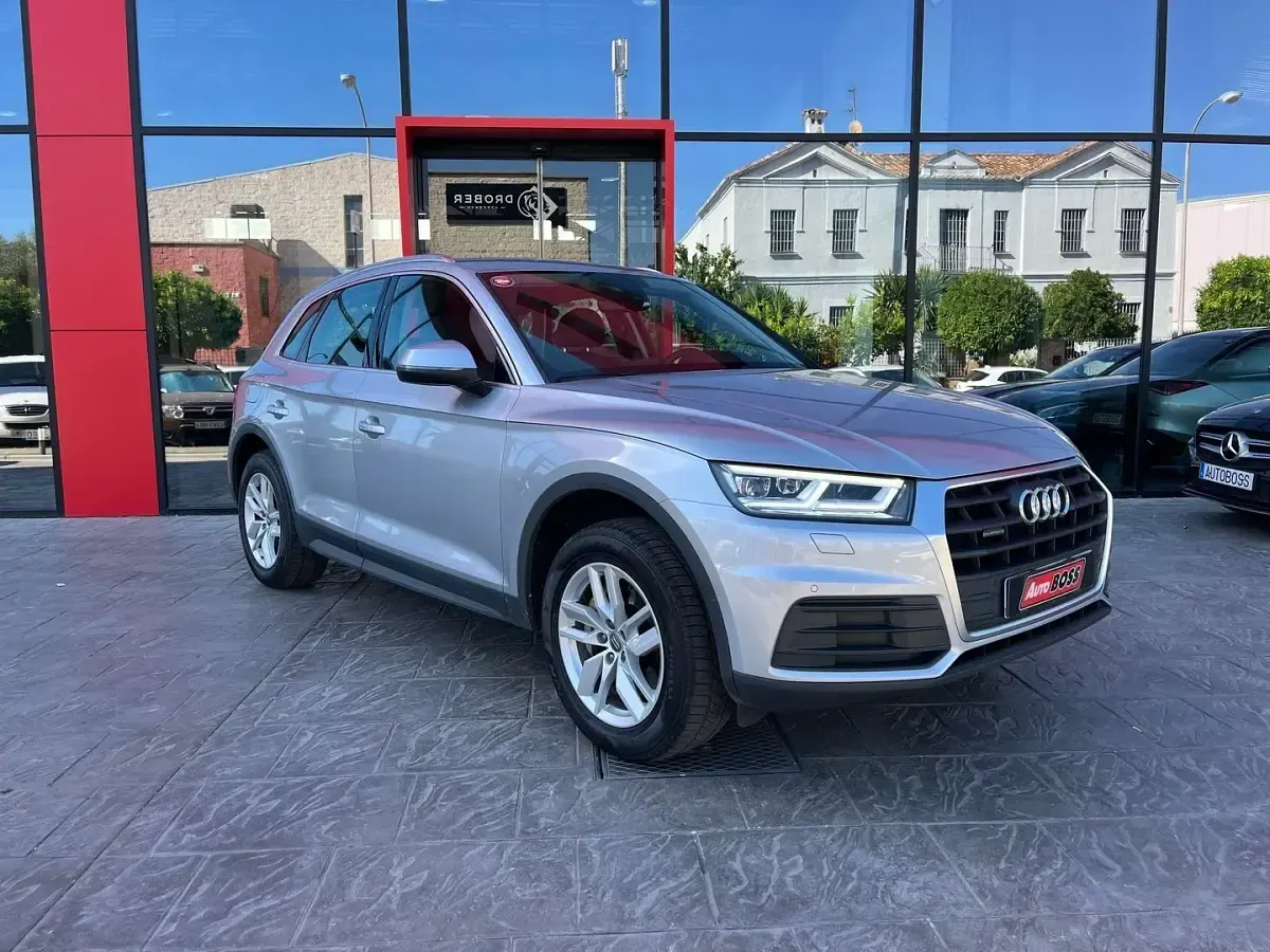 Usado Audi e-tron S-Line 299 CV (219 kW) 2020 Gris SUV
