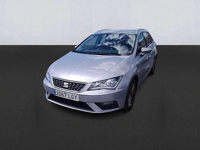 Usado Seat Leon ST XCELLENCE 150 CV (110 kW) 2020 Gris Familiar