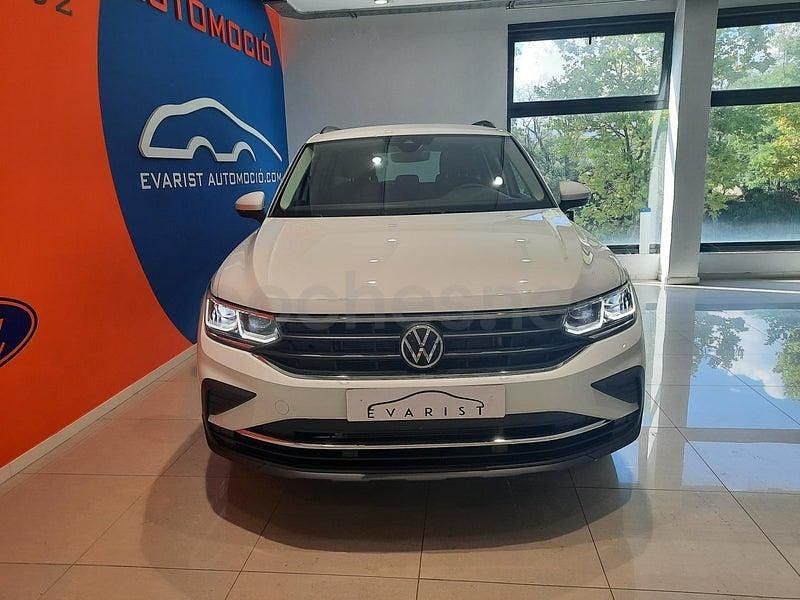 Usado VW Tiguan Life 150 CV (110 kW) 2025 Blanco SUV