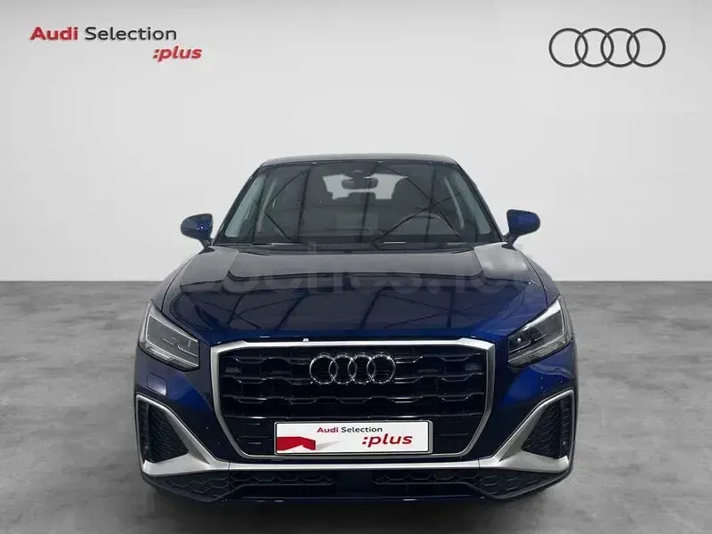 Usado Audi Q2 116 CV (85 kW) 2025 Azul SUV
