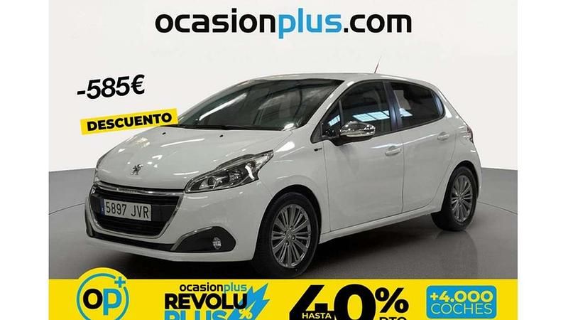 Usado Peugeot 208 Style 82 CV (60 kW) 2016 Blanco Utilitario