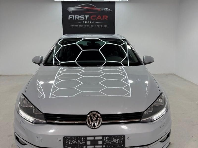 Usado VW Golf VII Advance 115 CV (84 kW) 2019 Blanco Berlina