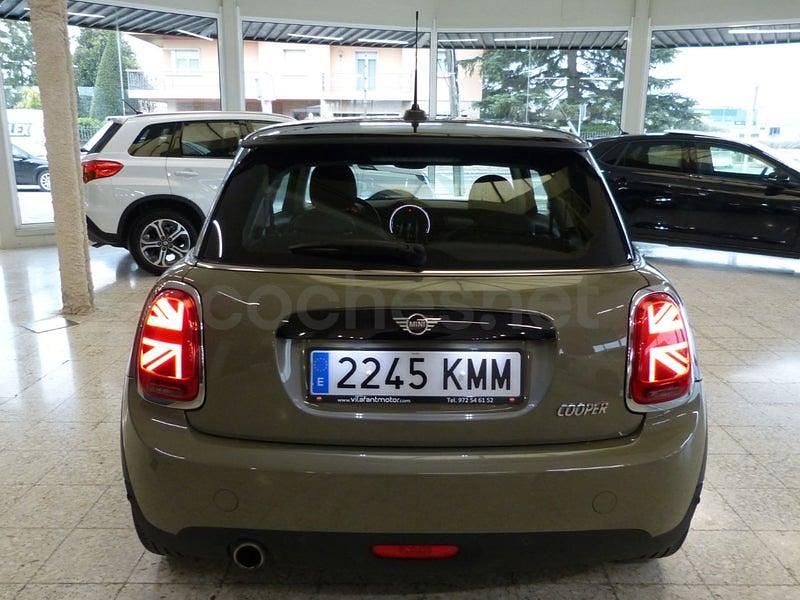 Usado Mini Cooper 136 CV (100 kW) 2018 Beige Utilitario