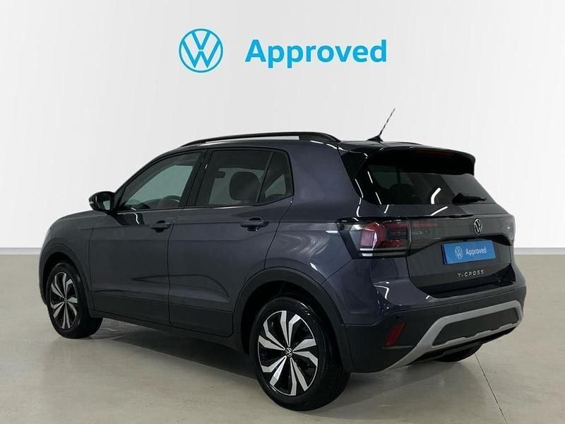 Usado VW T-Cross 115 CV (84 kW) 2025 Gris SUV