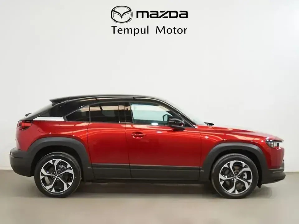 Usado Mazda MX30 Ad'Vantage 125 kW (170 CV) 2025 Marrón SUV